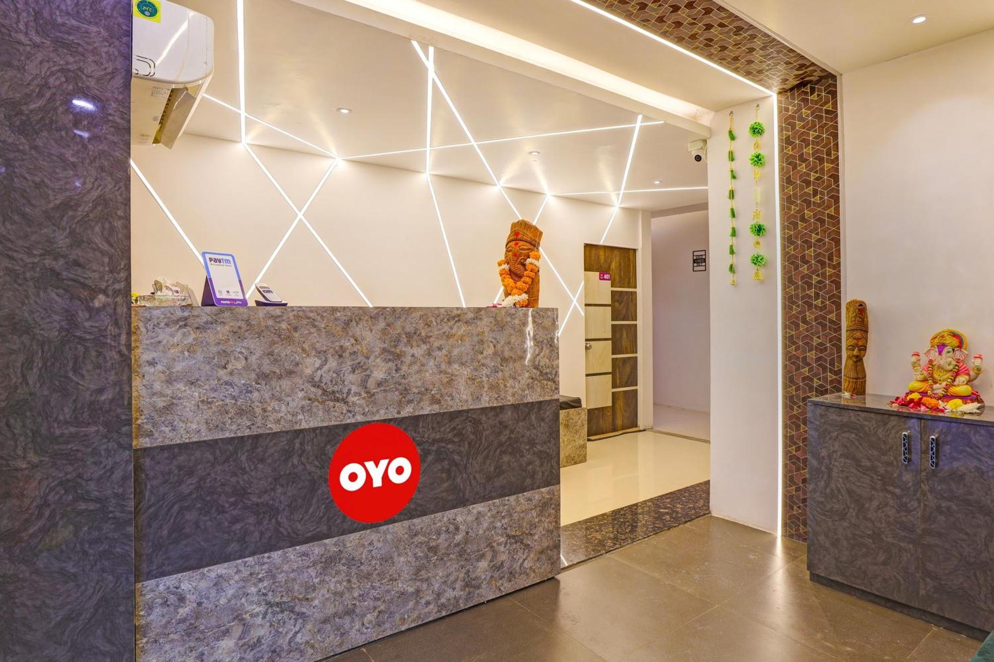 Hotel O Lotus Hotel สุรัต ภายนอก รูปภาพ