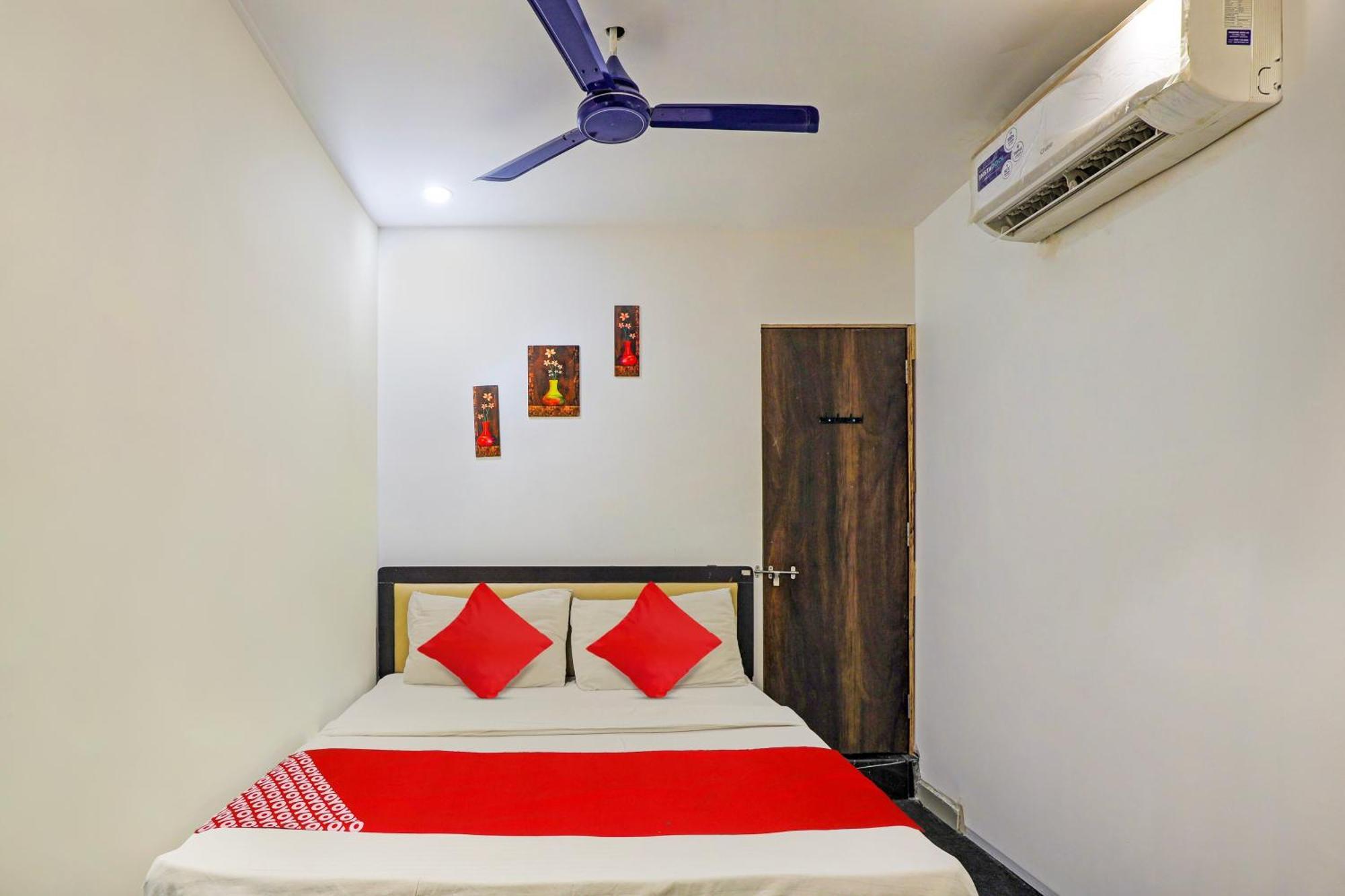 Hotel O Lotus Hotel สุรัต ภายนอก รูปภาพ